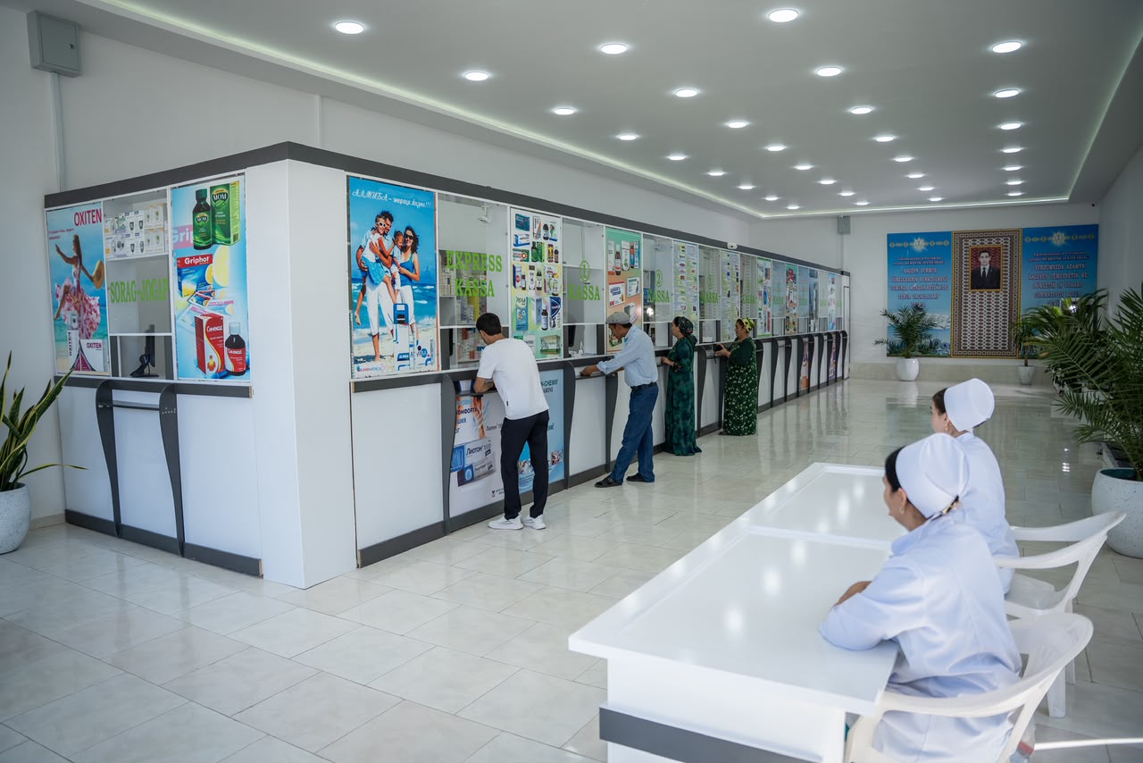 Medkent pharmacy — service counters and waiting area